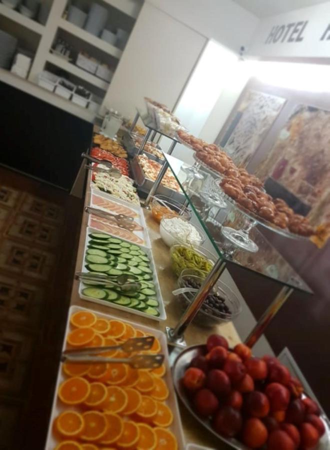 Hotel Honorata Paralia Katerinis Bagian luar foto